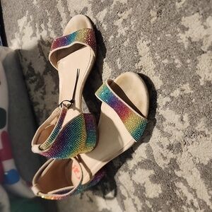 Kids pumps